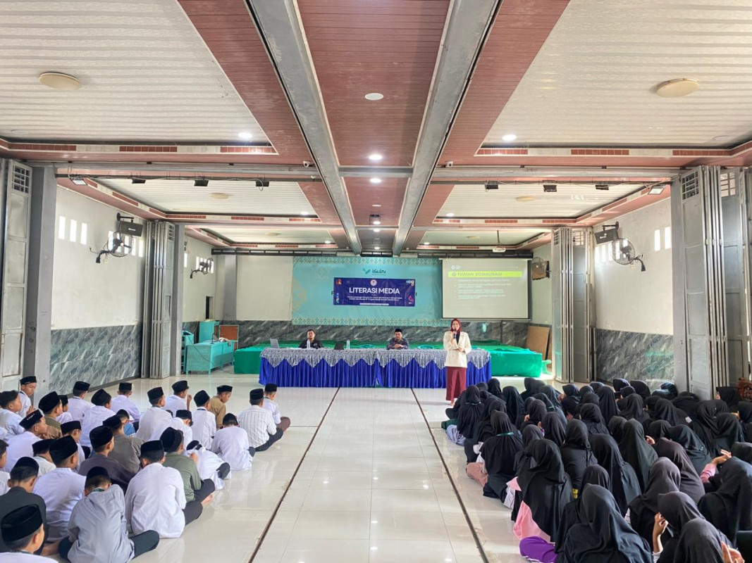 KPID Banten Gelar Literasi Media di Pesantren Modern Kulni Cikande: Dorong Santri Jadi Generasi Cerdas Bermedia