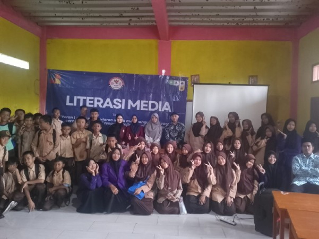 Bangun Kesadaran Bermedia yang Sehat, KPID Banten gelar Literasi Media di SMK & MTs Bany Indih Tangerang